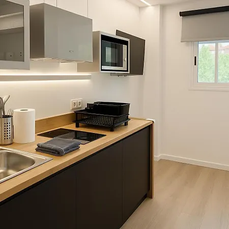 アパート Campoamor Msuites *