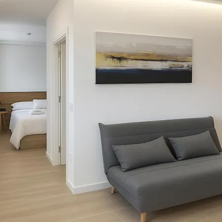 Campoamor Msuites * バレンシア