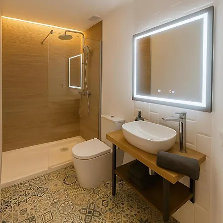 Campoamor Msuites 아파트