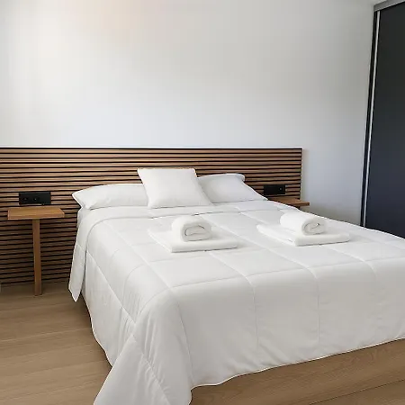 Campoamor Msuites Apartment Valencia