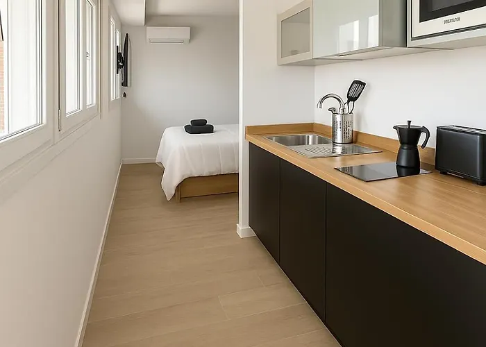 Campoamor Msuites شقة فالنسيا